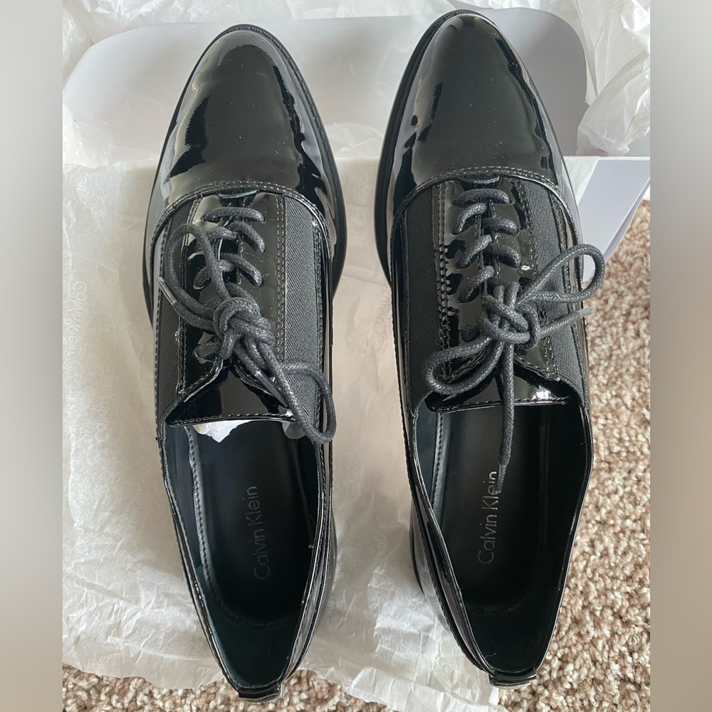 Calvin Klein Della Black Patent Elastic